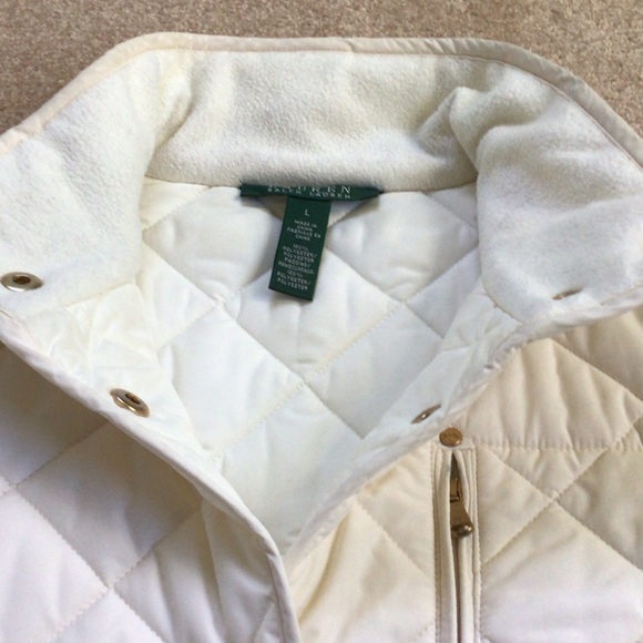 Lauren Ralph Lauren Quilted Cream Puffer Jacket - Picture 4 of 12
